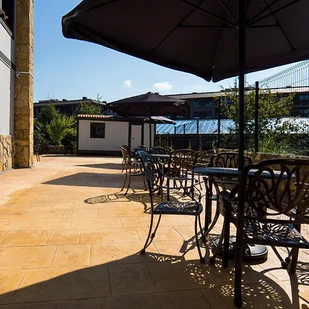 Guest house Paratene Ostatu Erandio
