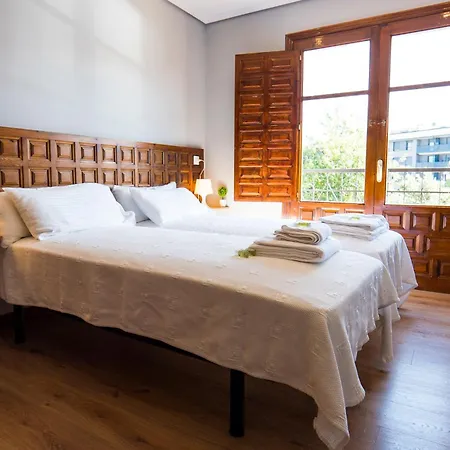 Πανσιόν Paratene Ostatu